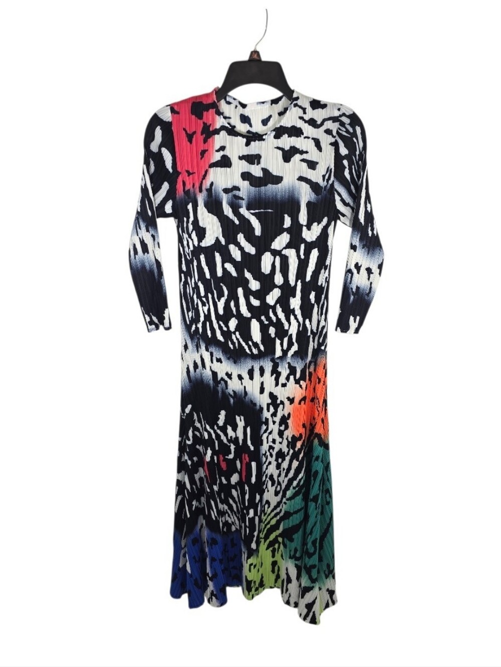 {Souk + Sepia} Abstract Animal-Print Midi Dress in Black and Multicolor - S/M
